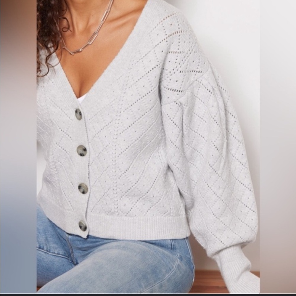 Evereve Mara Pointelle Stitch Cardigan in Light Grey. Size L